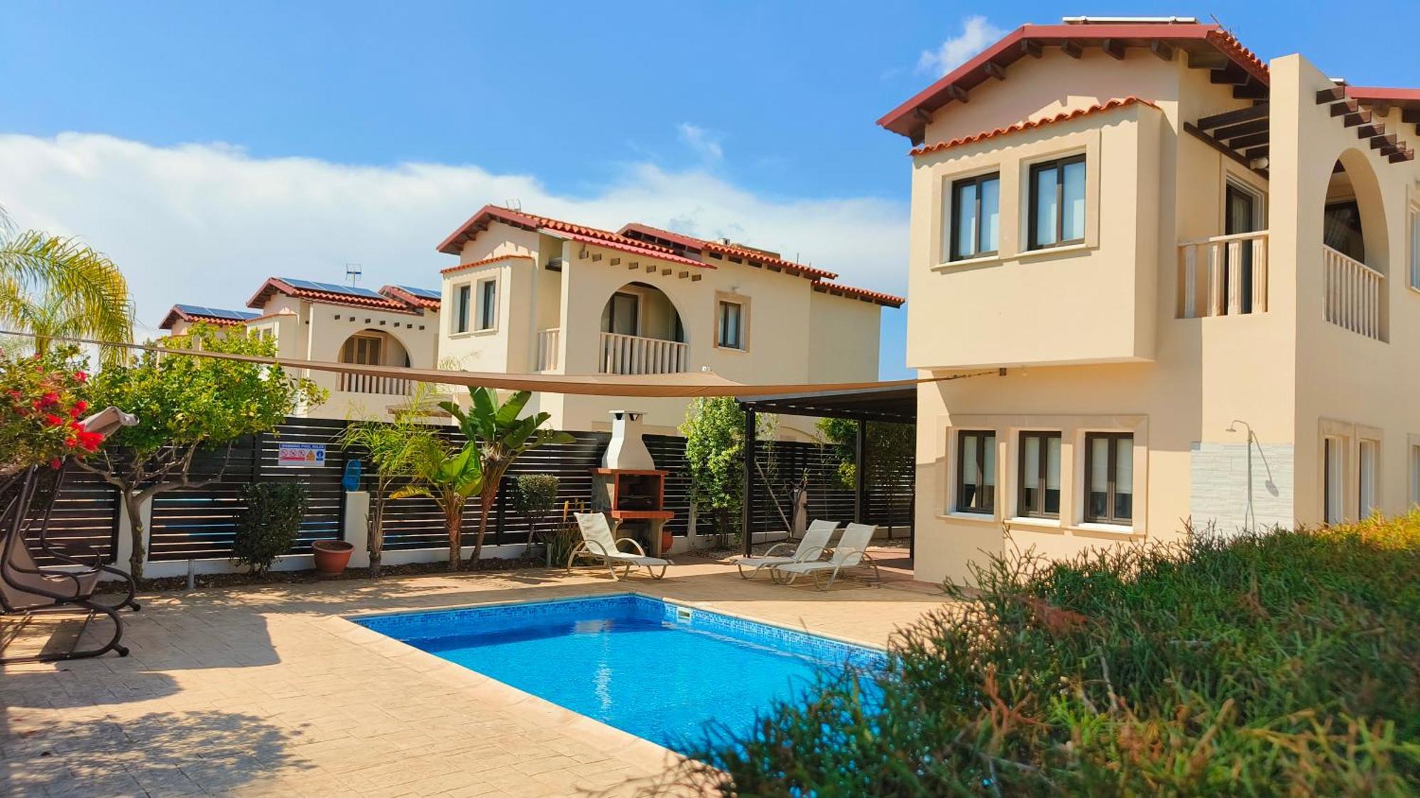Cy-Blue Villa โปรทาราส ภายนอก รูปภาพ